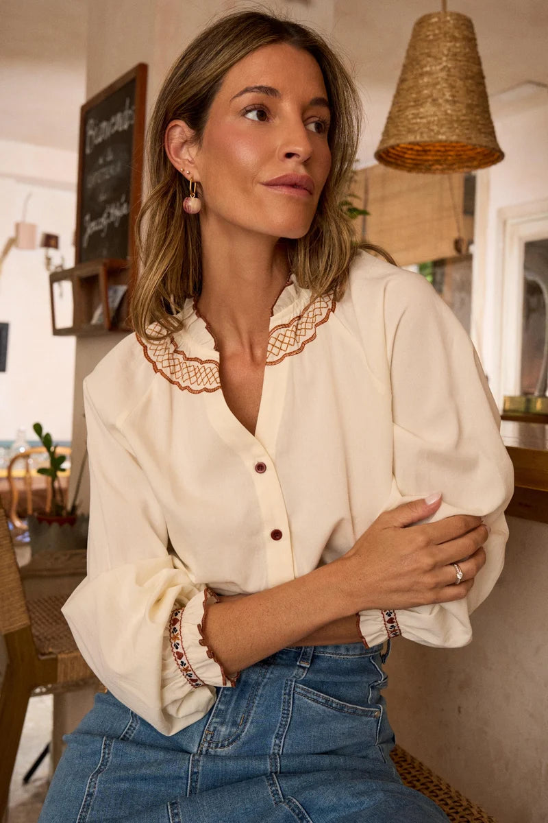Camisa bordada Alana
