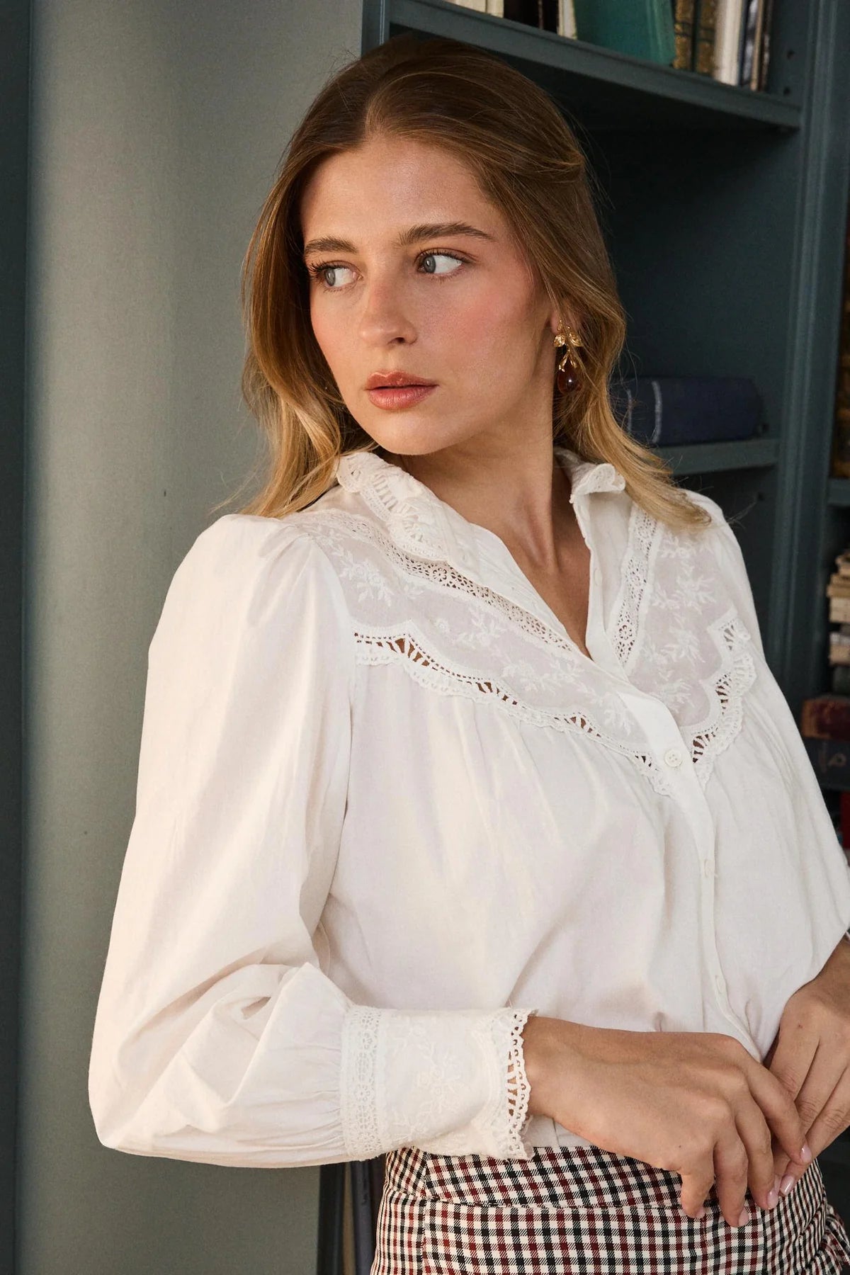 Camisa bordada Paulina