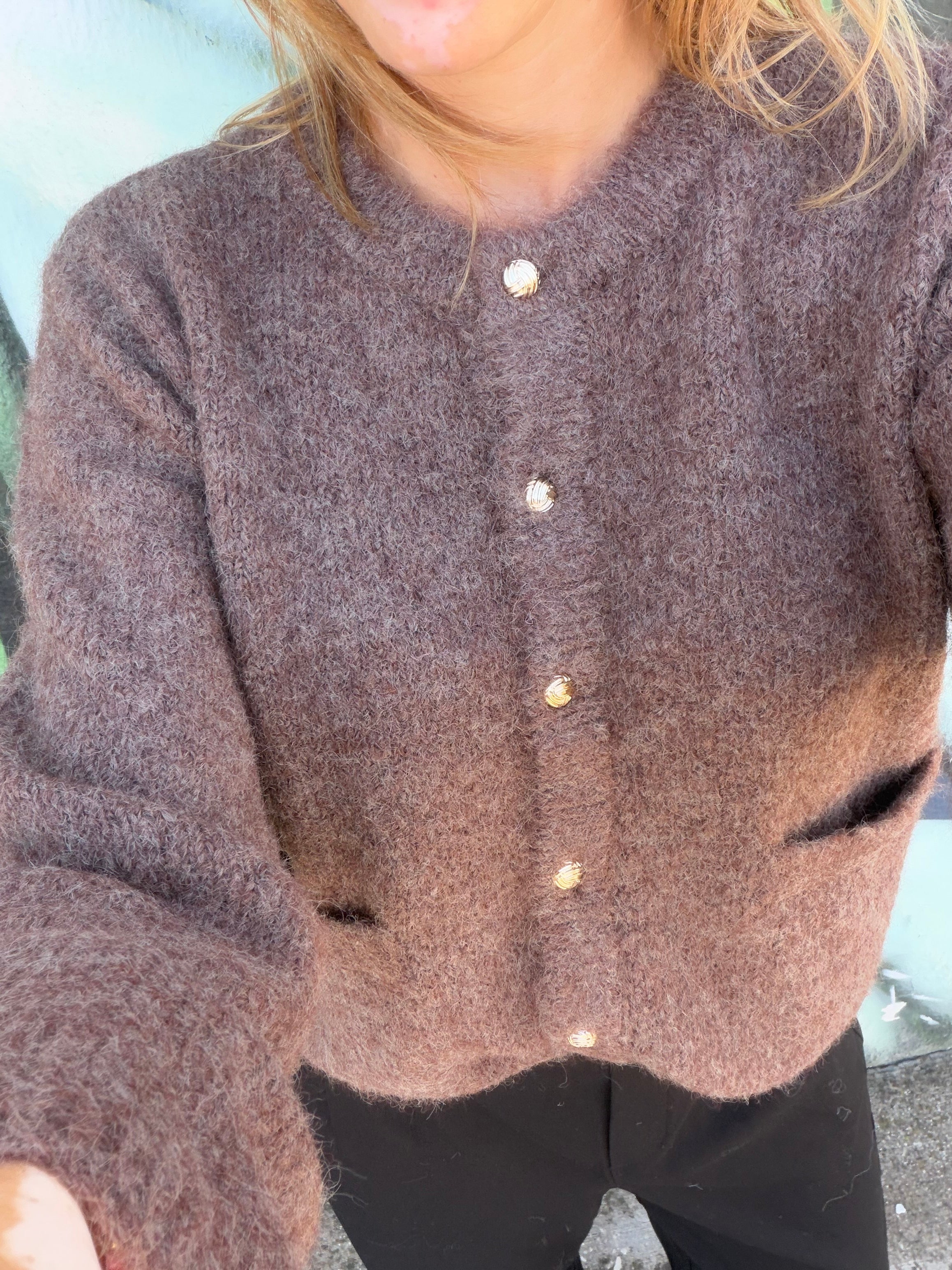 Chaqueta con botones y bolsillos marrón