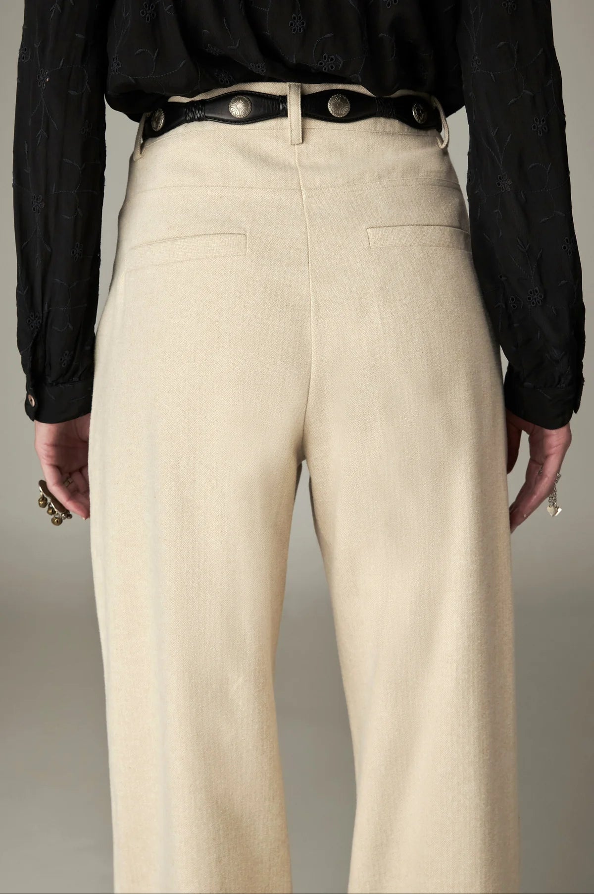 Pantalon cigala Alba