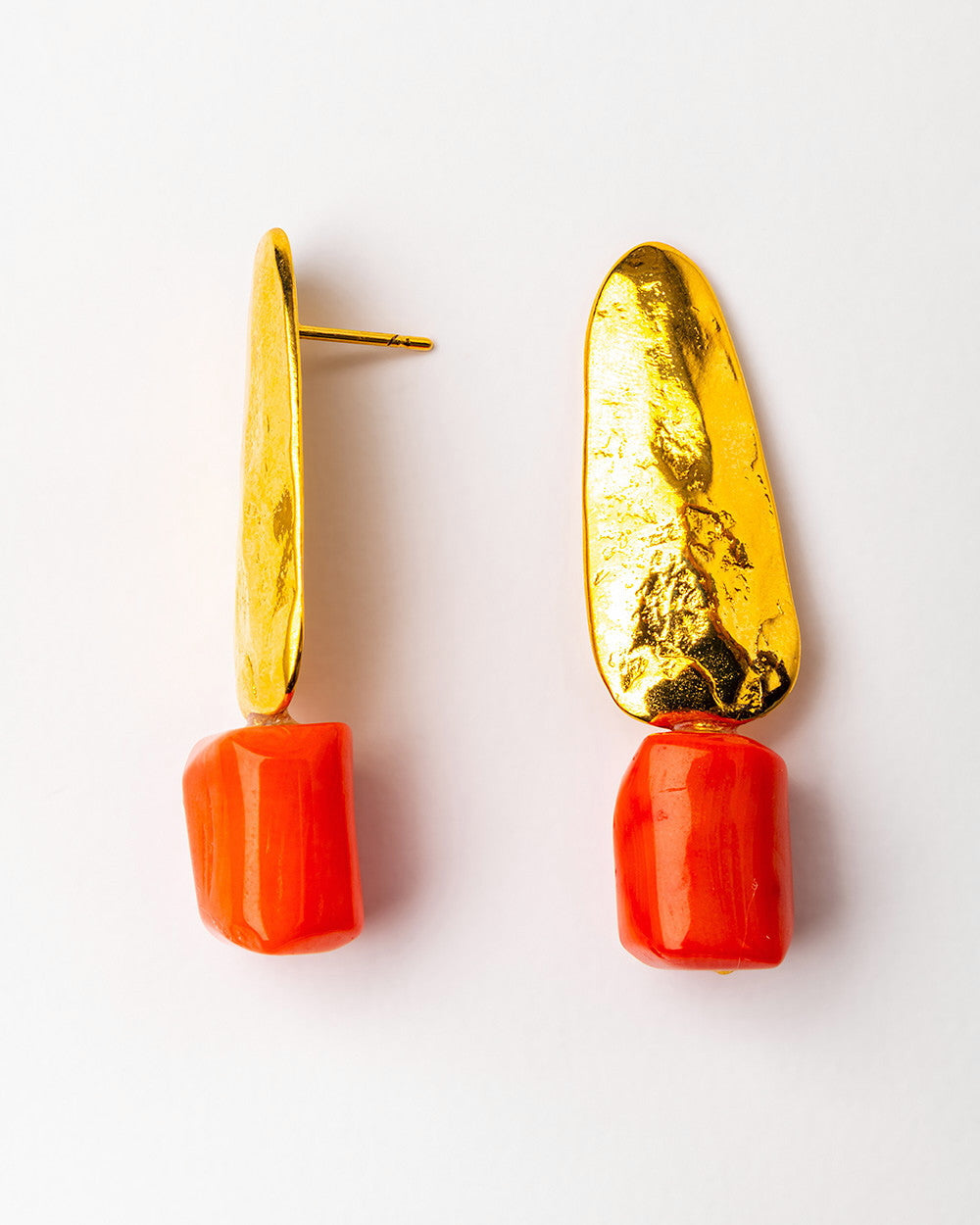 Pendientes con coral
