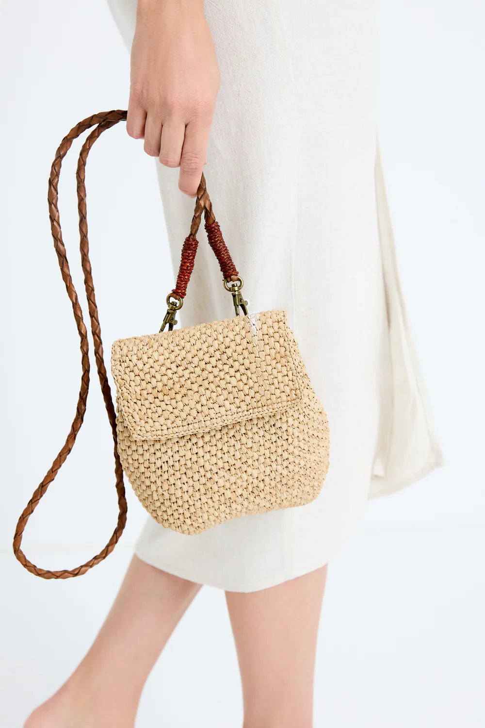TEA ZAZ MINI BOLSO DE RAFIA