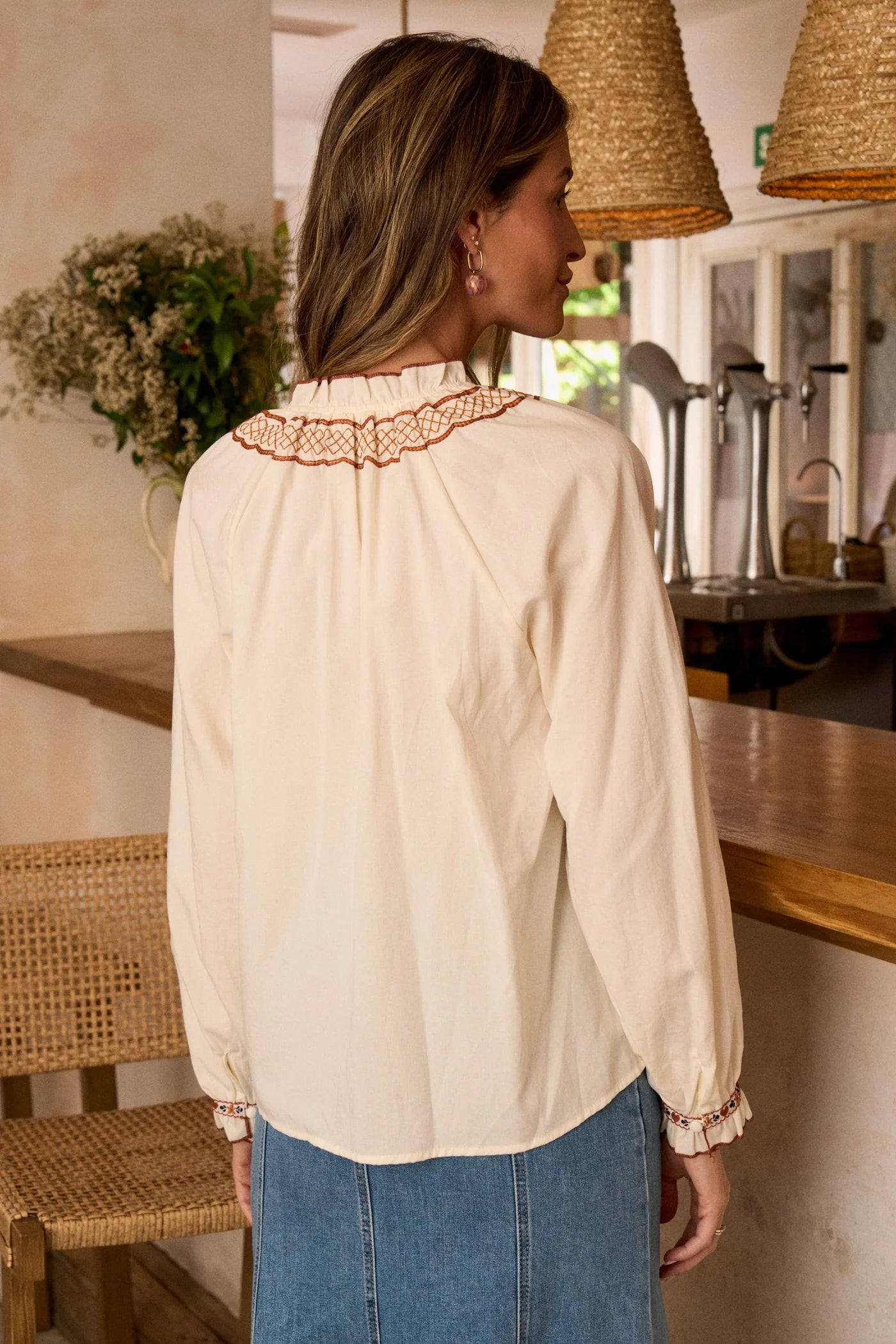 Camisa bordada Alana