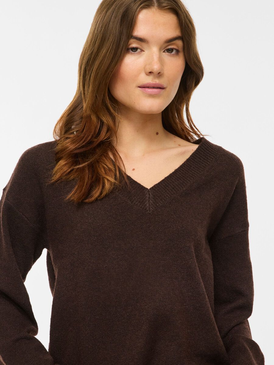 Jersey marrón Pepa cuello pico
